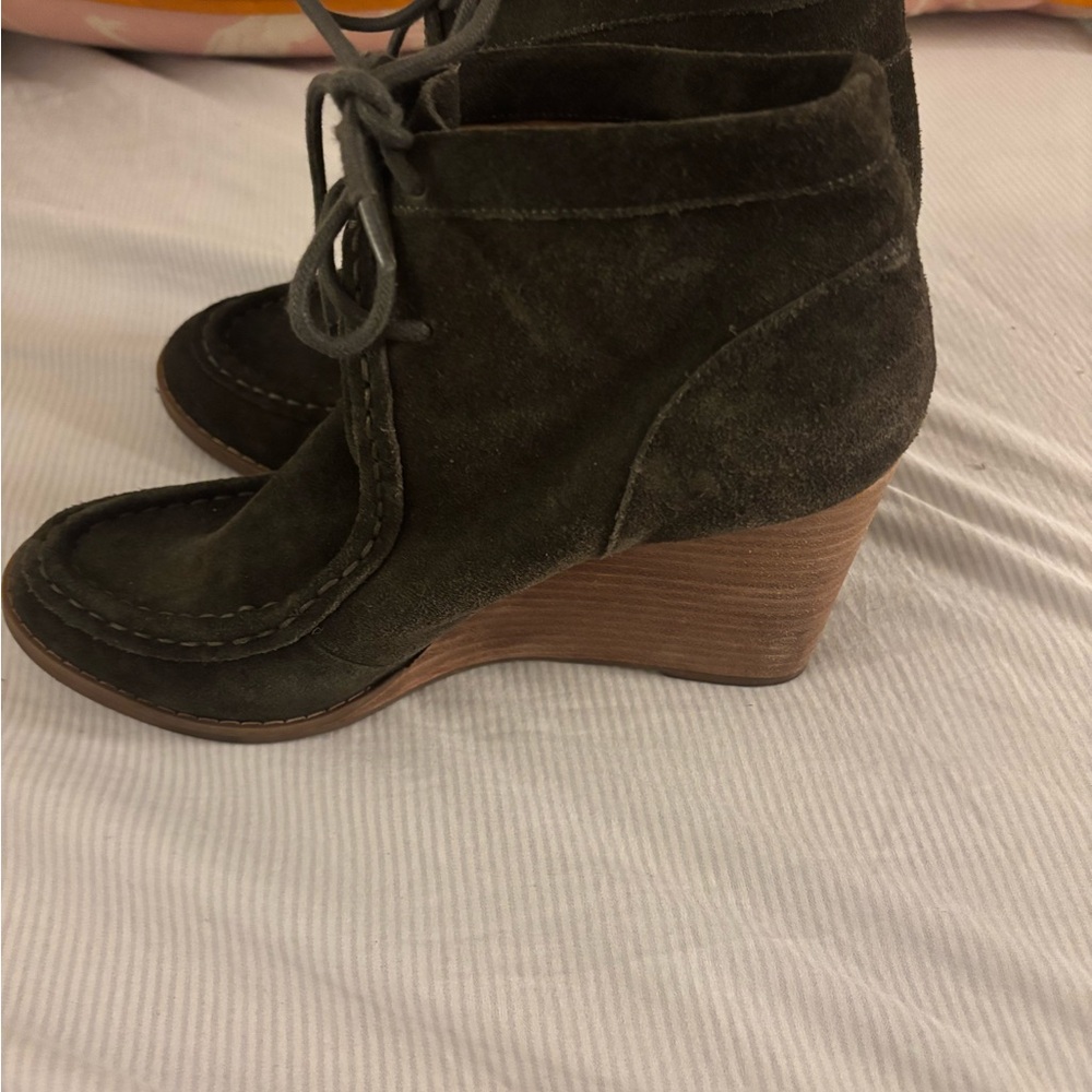 Lucky Brand Olive Suede Ankle Boots
